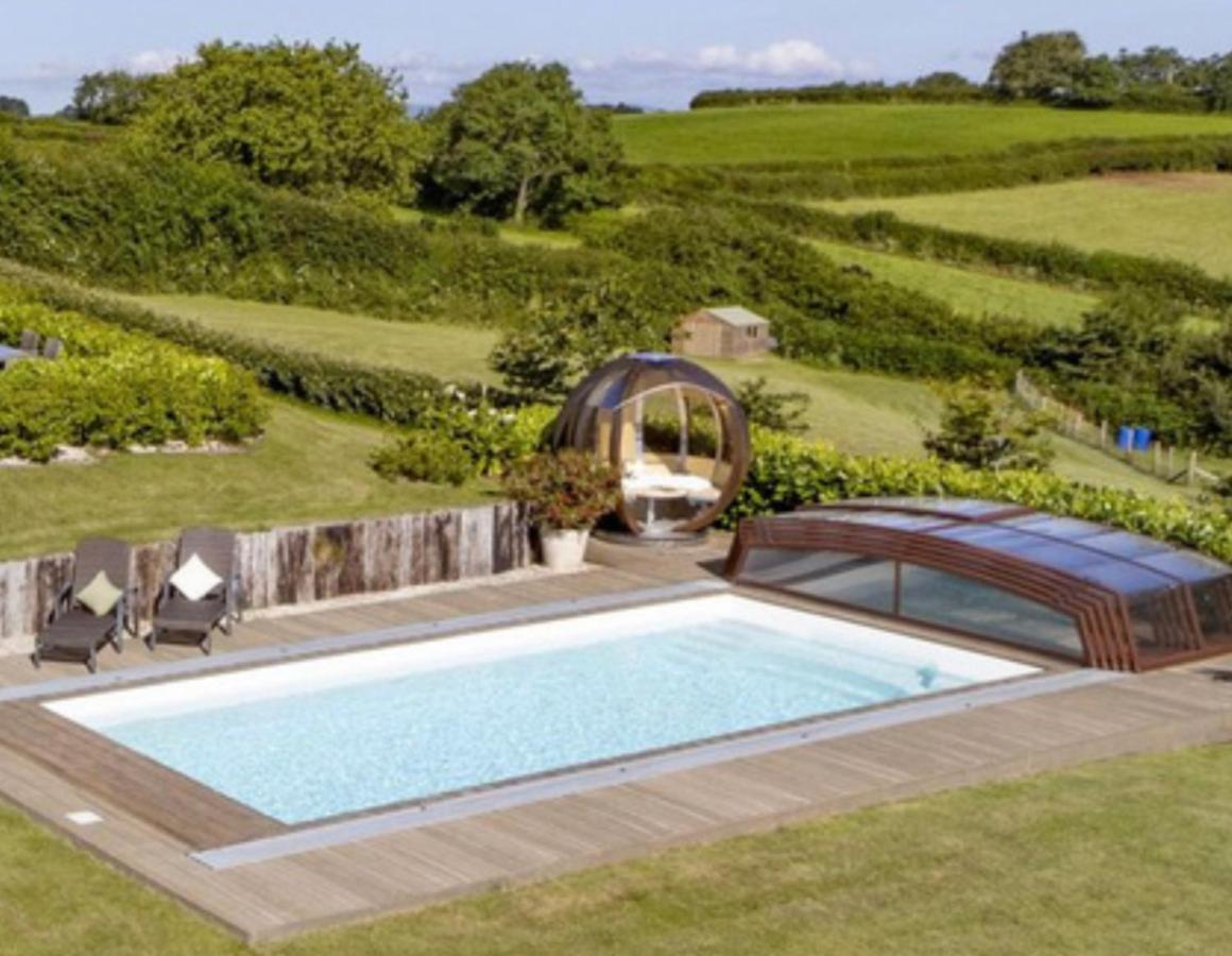Halekulani Devon Homestay Torquay Kültér fotó
