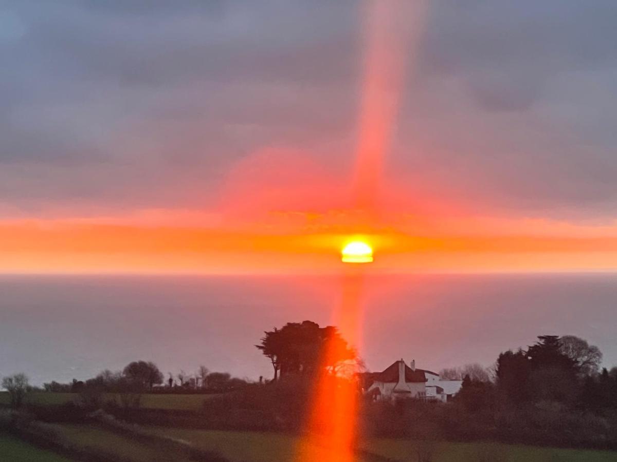 Halekulani Devon Homestay Torquay Kültér fotó