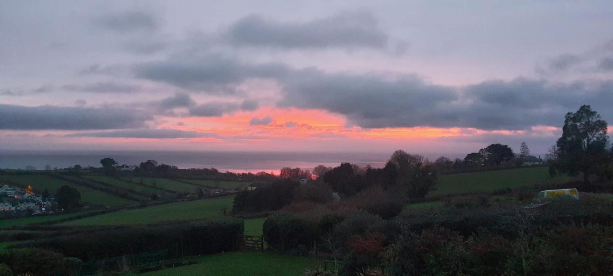 Halekulani Devon Homestay Torquay Kültér fotó