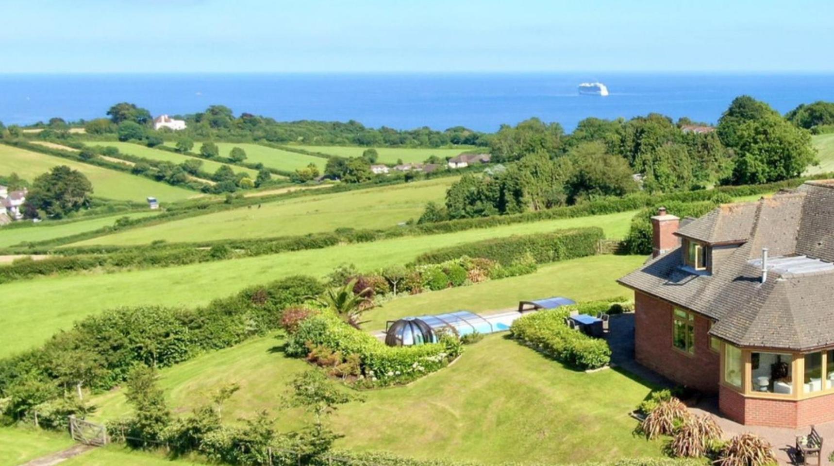 Halekulani Devon Homestay Torquay Kültér fotó